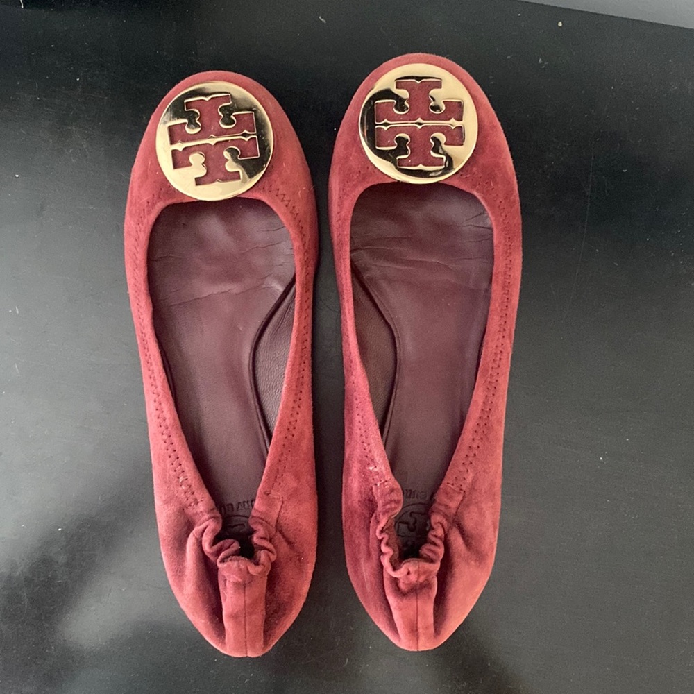 Tory Burch ballet flats; Burgundy suede, size 8.5.